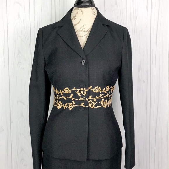 Kasper ASL Black Suit with Gold Embroidered detail - Picture 3 of 8